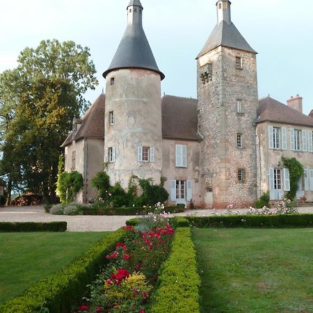 Chateau De Clusors Saint-Menoux Εξωτερικό φωτογραφία