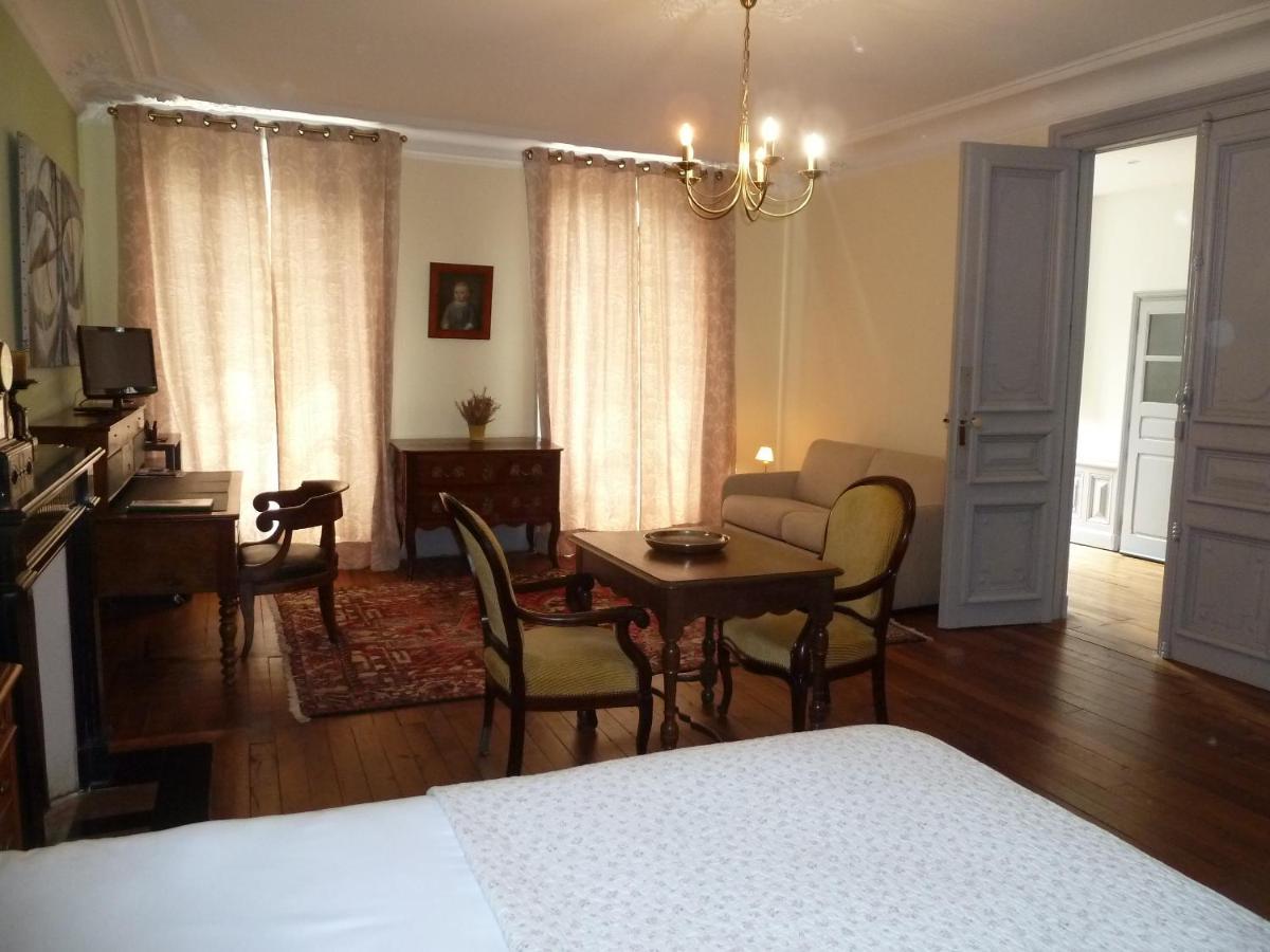 Chateau De Clusors Saint-Menoux Εξωτερικό φωτογραφία